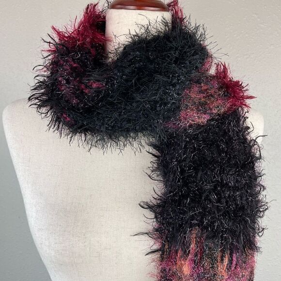 Red and Black Fabulous Scarf EUC - Picture 2 of 6